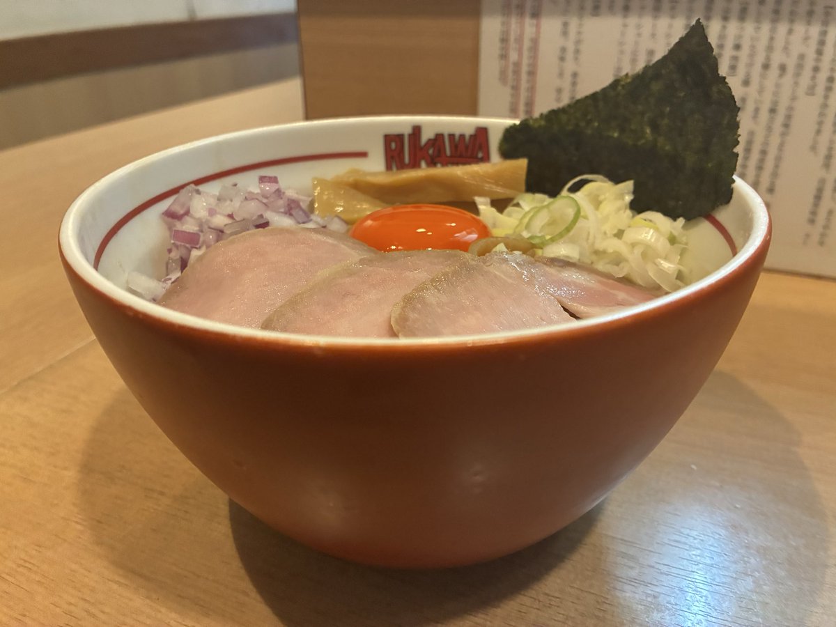 こんばんは🌉 夏季限定 「冷やし煮干つけそば」 大変好評いただいて