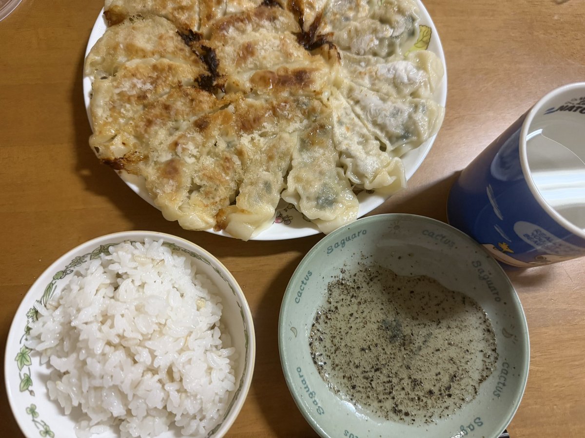 なおやん tweet media