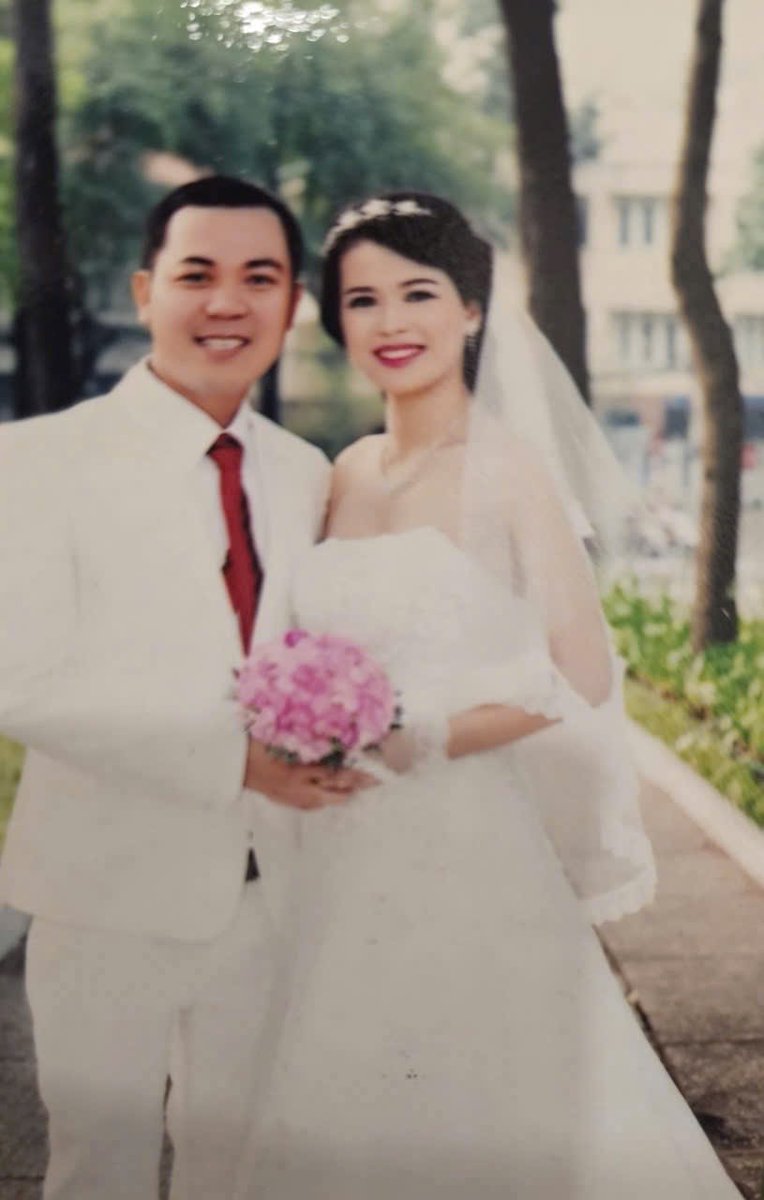 Hanhzshb's tweet photo. @hongtunanh22 Trai có vợ nè bạn https://t.co/iXBVa0gkra