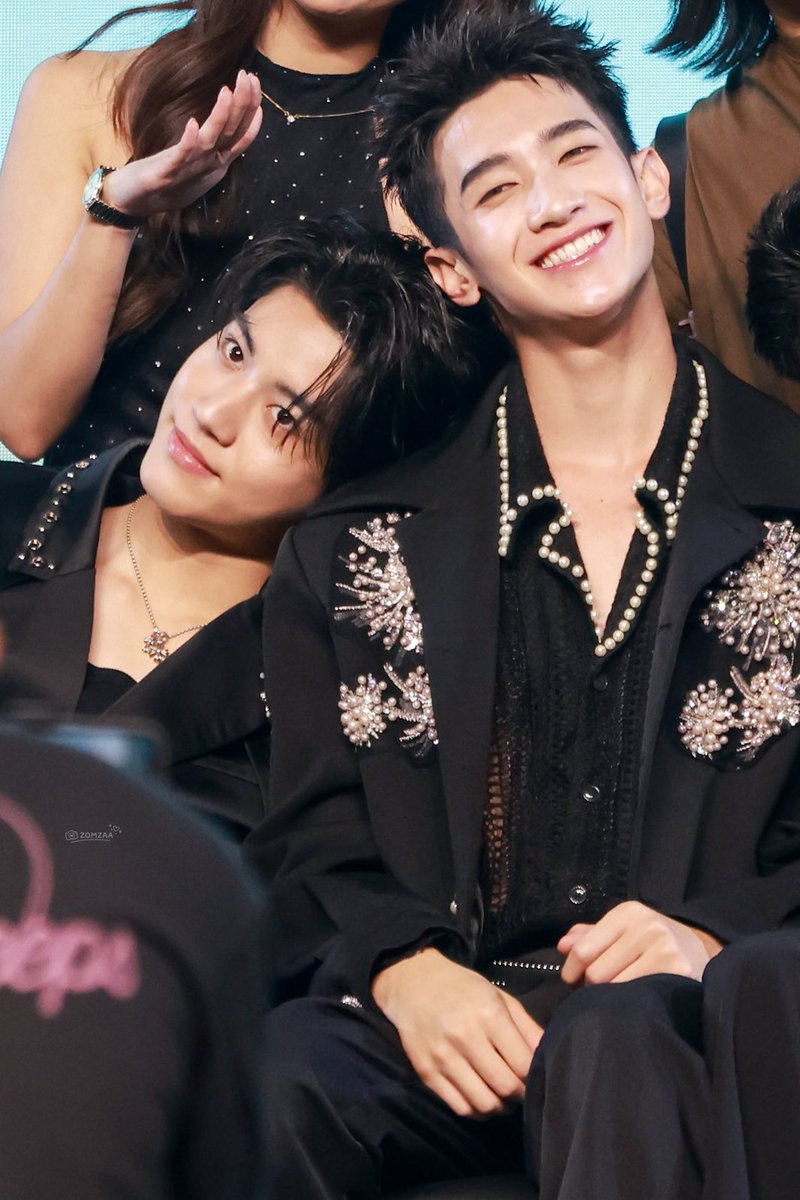 chakung's tweet photo. 🤭💕 @almondsleepp @___progresss___ 

TONSOM FINAL FAN MEETING

#ProgressPassawish #Almondbabybigboy
#WhenOrangesFallFinalEP https://t.co/sFSZP5CFpJ