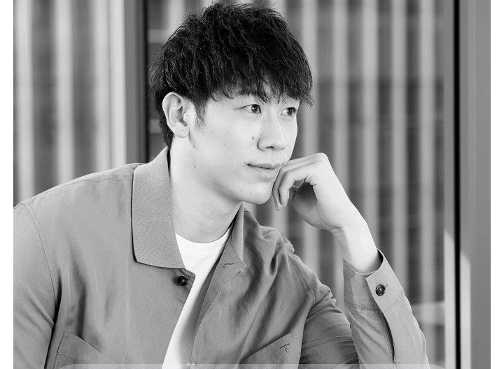 Baek_is_a_mochi's tweet photo. this interview for digital magazine of Yuki Ishikawa about marriage 😭😆

"If this life goes on, I won't have the opportunity to get to know women. Not
I want to make an effort to find the time to meet them (laughs). I'd like to get married a day, but it depends on the time and the timing."
