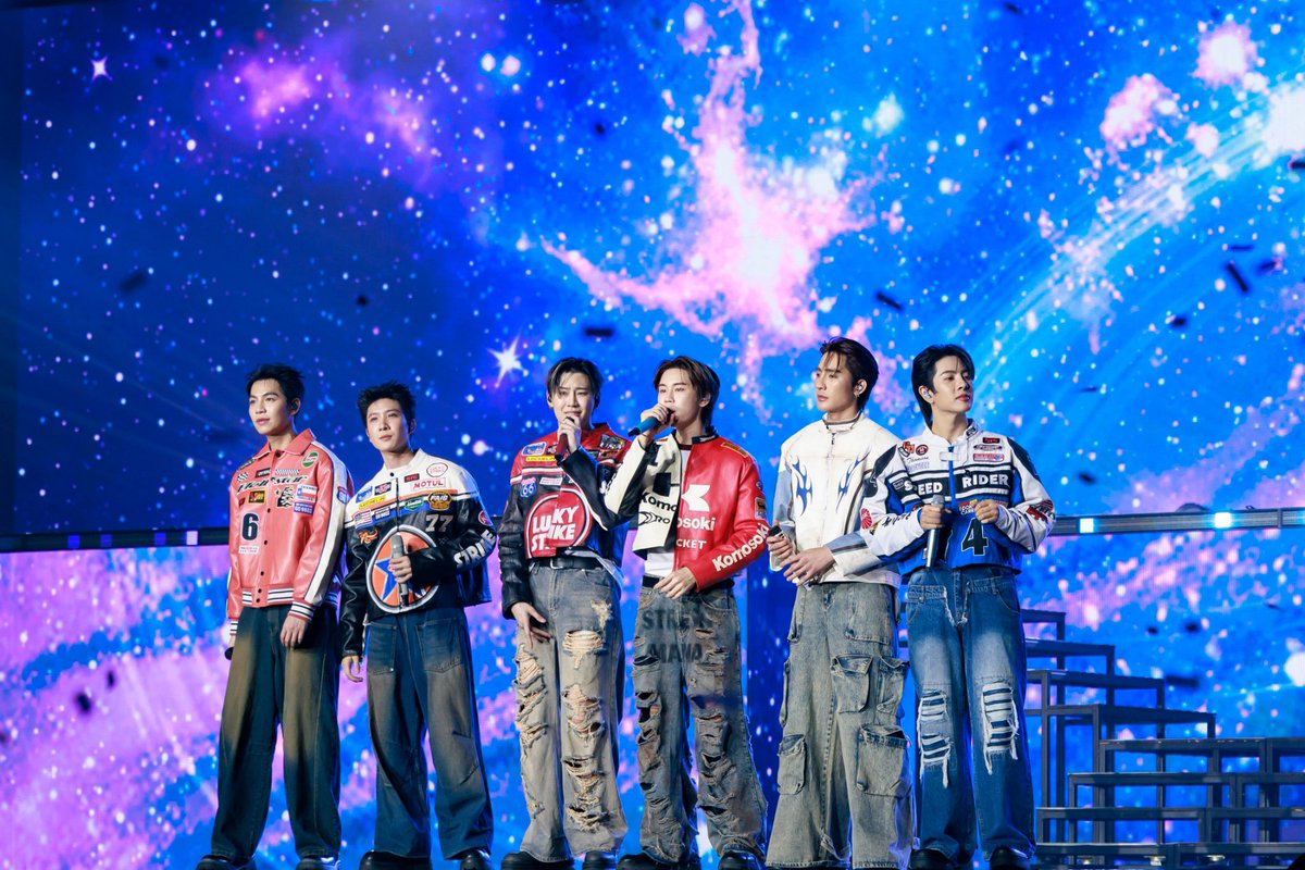 benten240940's tweet photo. GMMTV เห็นอะไรมั้ย ศักยภาพขนาดนี้ มีของมีเสน่ห์ ทั้ง 6 คน ต่อยอดได้สบาย จะทัวร์ จะละคร จะซีรี่ย์ชุดมันได้หมด รับรองปังแน่รับประกันโดยคอน #FFFPartyConcert2026 ทั้ง 2 วันเลย https://t.co/DdX5tzqSKH
