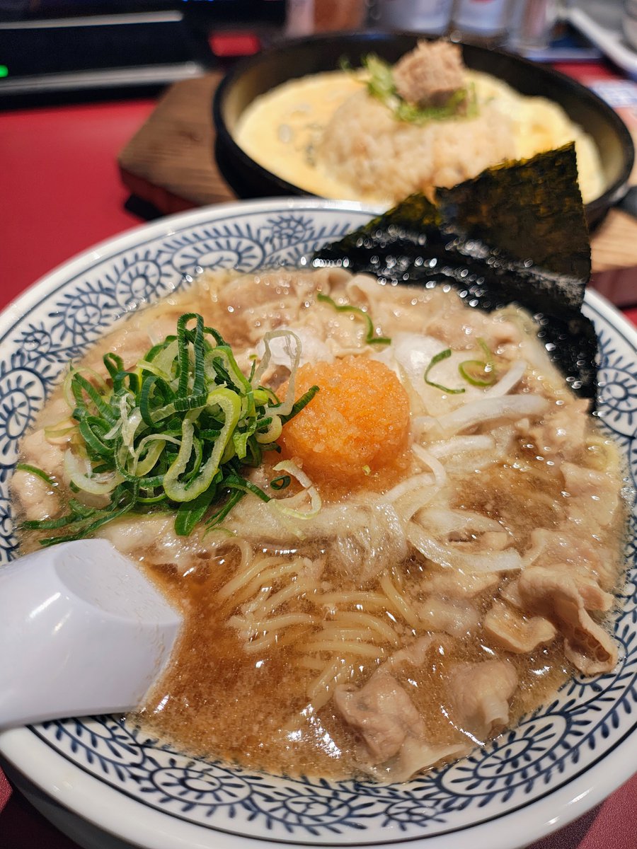 _Oath_H's tweet photo. 丸源ラーメン
肉そば 鉄板玉子チャーハン🍜 https://t.co/ZaaRkOd55h