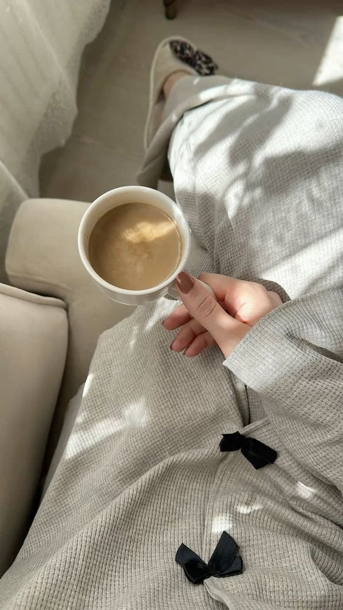 Ahlam_Albosaidi's tweet photo. كل مساء هو صفحة جديدة، فاملأها بالأمل والدعاء 🌿🤲
#مساء_الخير_والسعادة 
#مساء_الخـير https://t.co/mmxlVAQ9oQ