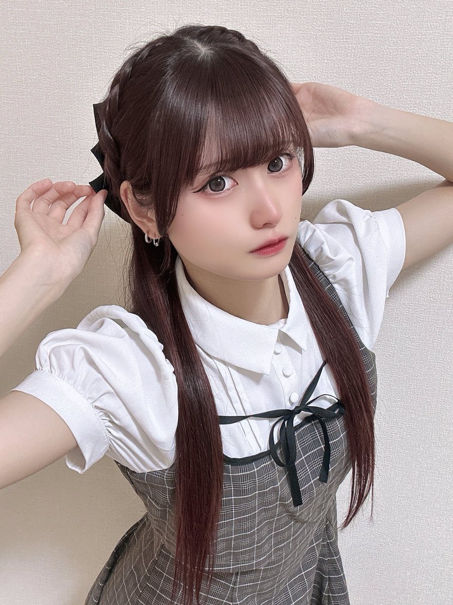 jiemei_rose's tweet photo. 似合うかな…？ https://t.co/5r0gAVf87U