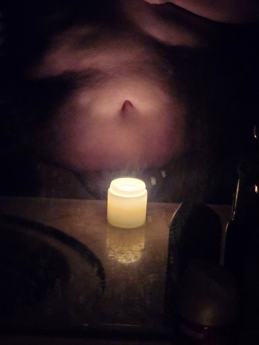 softnmallow's tweet photo. Who makes candles this tiny?? https://t.co/DLnOdh1A1m