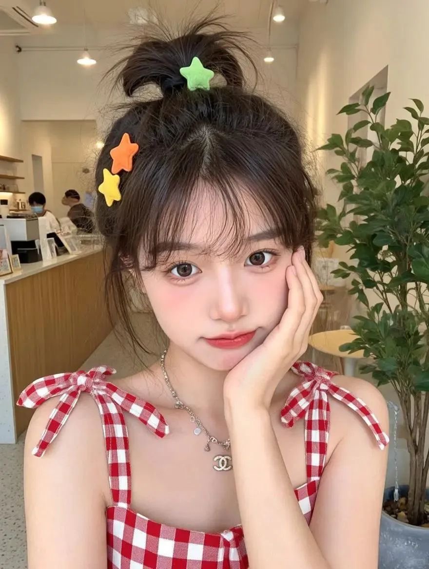 increavsee's tweet photo. @DecrumbsMaker KAKAK MAUUU, makan dubai cuwi kuki🤤 https://t.co/Pz9pPCcGIg
