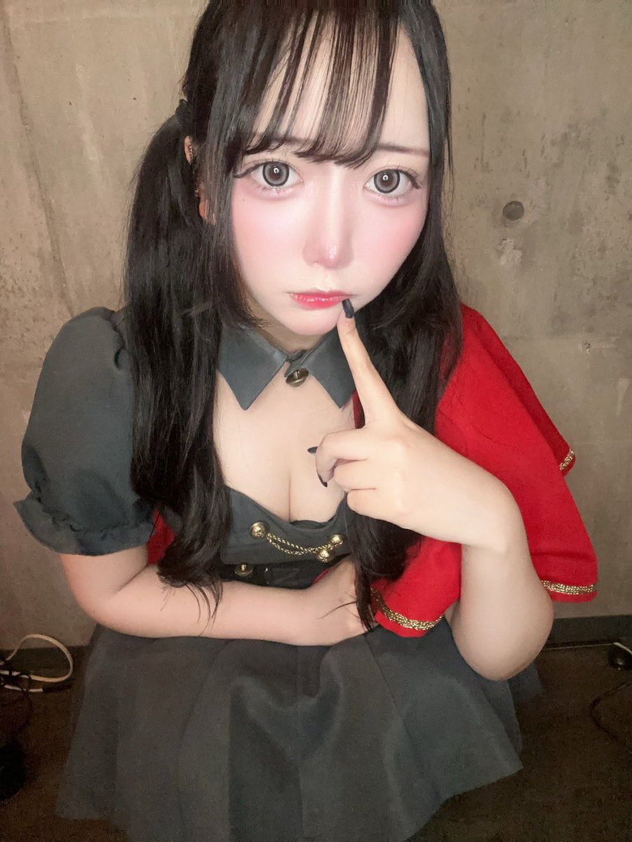 cafebar_guild's tweet photo. 7月29日ログインの怪盗

ろぐいんの怪盗🎩 
♦️ましろ@gu__xma 
🔹ゆら@aisi__128 
皆様お待ちしてます✨
＃大阪　＃宗右衛門町　＃東心斎橋　＃コンカフェ　＃大阪コンカフェ  ＃心斎橋コンカフェ https://t.co/vQaJYSzEIx