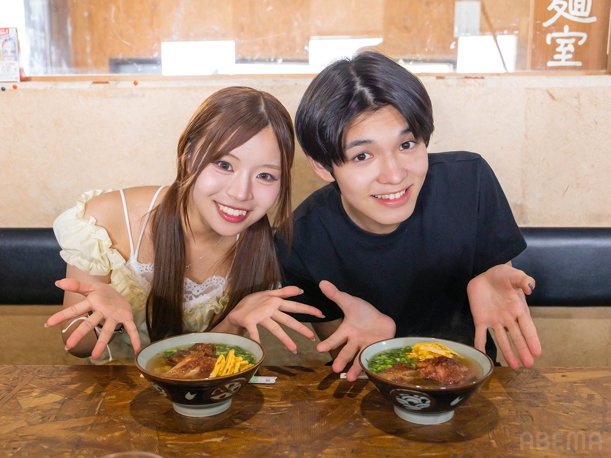 kyousuki_offi's tweet photo. 『神対応カレシ』

彼女のヘルプに即反応する彼氏たち🥹
海の中で、男らしい行動に思わず…💘

さらに隠し撮りで
りおの素顔にスタジオ大赤面!?🫣

すぱのび🌟ABEMAで無料配信中！
▷ https://t.co/veXecY56Hf https://t.co/wM3jC7NciT