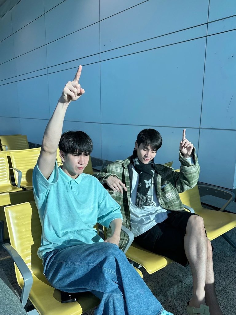 May_Dahae's tweet photo. คิดถึงจิมมี่ซี อุ่นข้าวเก่ากินก่อน ฟินเหมือนเดิม😆😆😆

#jimmysea https://t.co/D9d11iuUXG