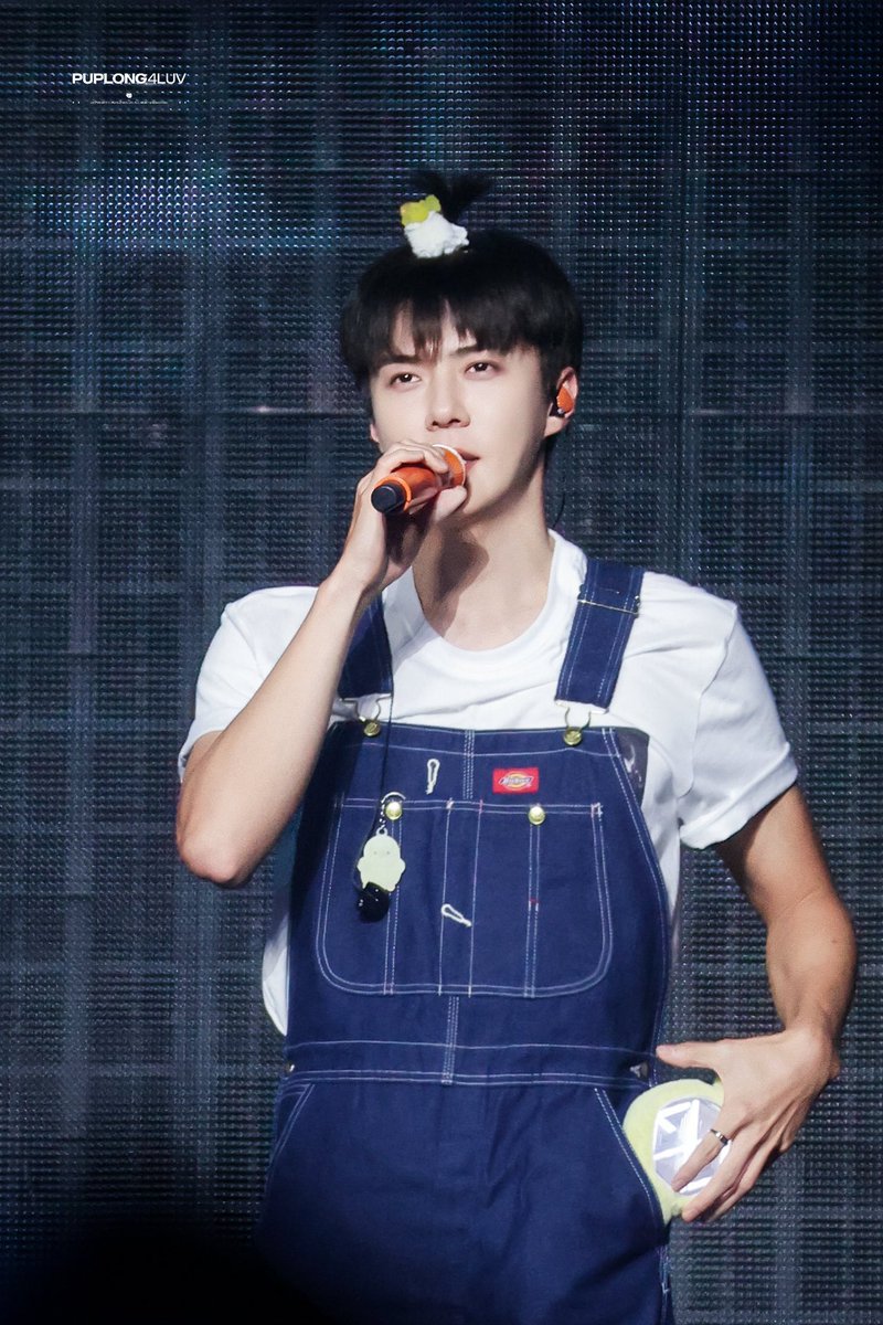 mdzlhcy_'s tweet photo. คนที่ไม่ว่าจะอายุเท่าไหร่ก็มีความเป็นน้องเล็กเสมอสำหรับแอ๋วและเอ็กโซ

อันดับ 1 😭😭😭💘💘💘 : https://t.co/GsvNK1MLt6