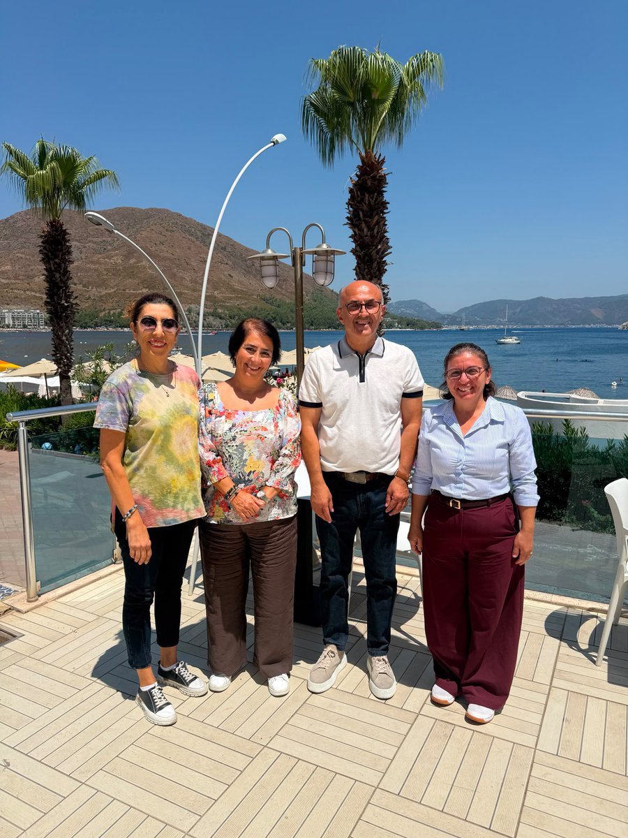 EgeGetob's tweet photo. Sürdürülebilir turizm anlayışını güçlendirmek amacıyla önemli bir değerlendirme toplantısı gerçekleştirildi.

Yönetim Kurulu Başkanımız Cengiz Aygün, MATOB Denetim Kurulu Başkanı Nezahat Kaymak ile Marmaris Kat Hizmetleri Eğitim Derneği (MAHED) Başkanı Ayla Yarıcı’yı ağırladı. https://t.co/b3xWEzCK1g