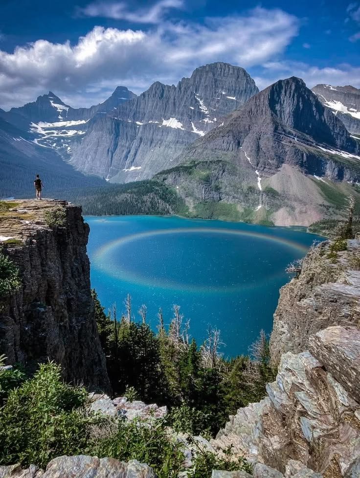 ab_cd_1235's tweet photo. Glacier National Park, Canada 🇨🇦 https://t.co/8moelUIwj0