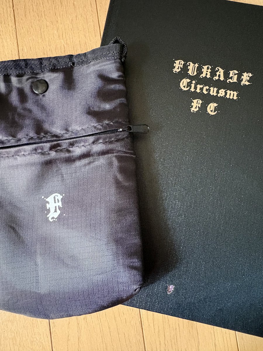 sekaowayosy's tweet photo. 初回限定盤もget
通常盤は月末らしい、、、
#Circusm
@fromsekaowa https://t.co/xJucoeaX8k