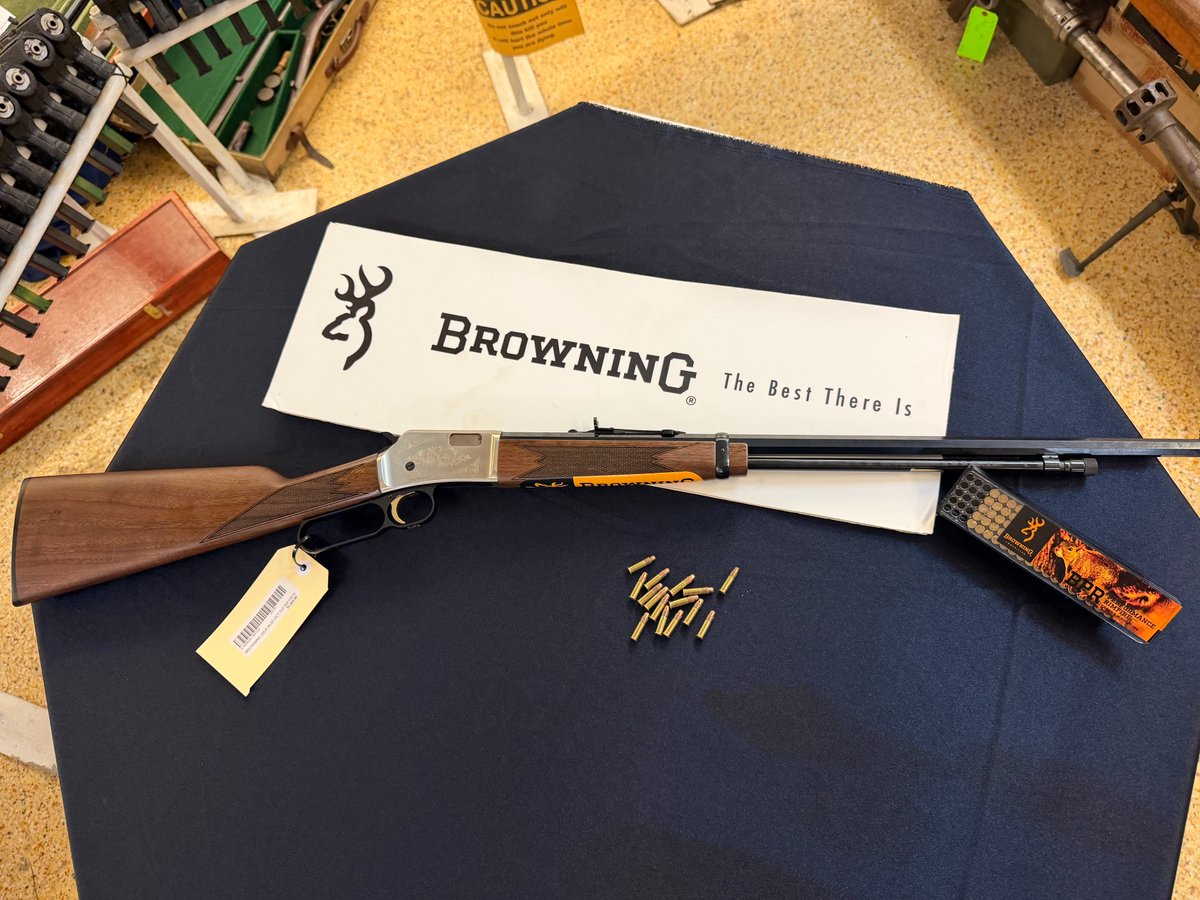 Owen_Guns's tweet photo. We don't need to say anything else other than "she is Preeeeetttttttyyyyyy!"
Browning BL22 Grade 2 Octagonal Lever Action
Only a few in stock!
#bl22 #browning #winchesteraustralia #gympie #gympieregion https://t.co/wMTiBRwz8o