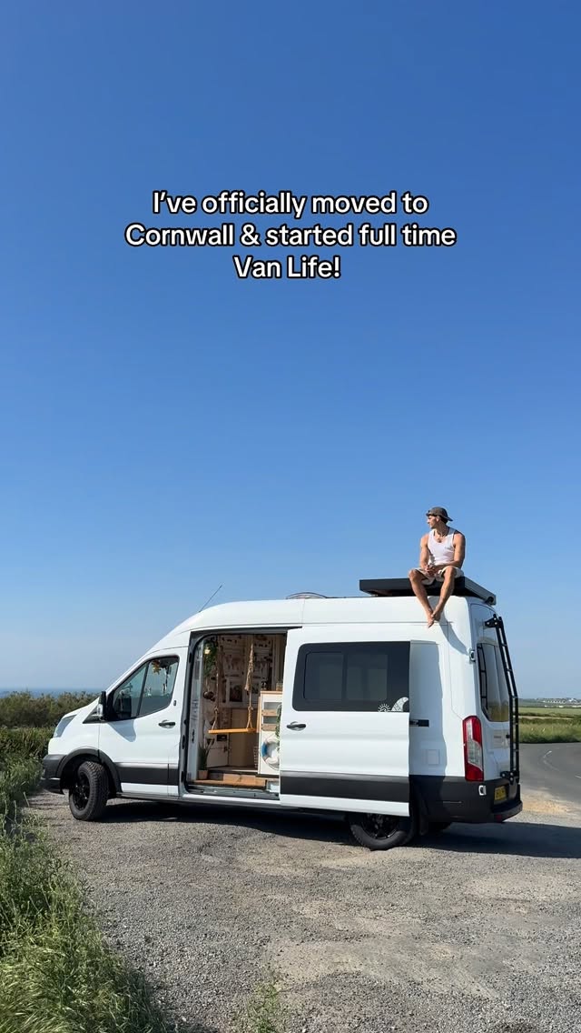 JoneWarreniis4's tweet photo. A first ever week of full-time van life in Cornwall ! ! ! 

7 days of wild swims, a new home, making friends, learning to fish &amp; slowly settling into this magic way of lifeeee

A lifestyle I’ve dreamed about for years is finally my reality ! !… https://t.co/K5pL3FLTtV