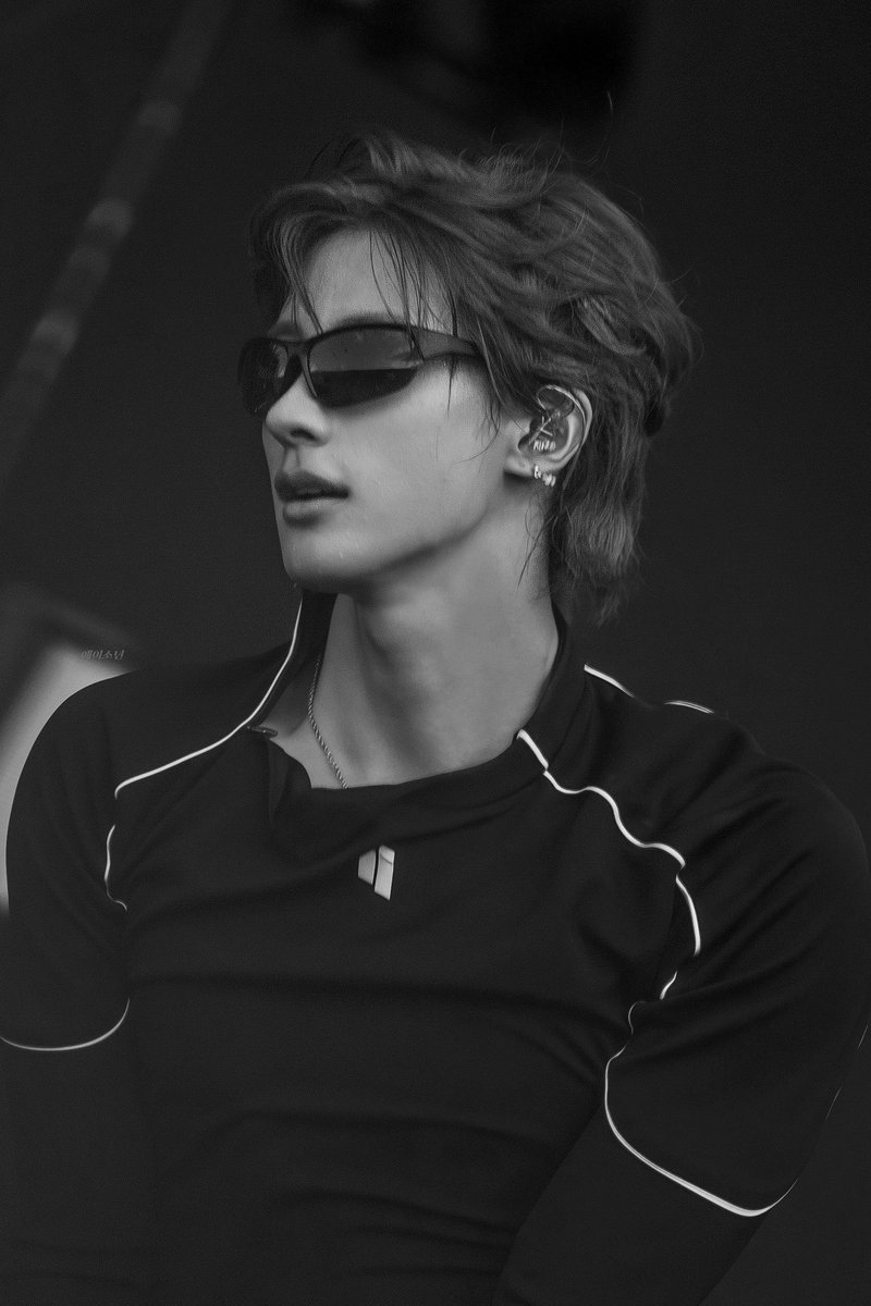 archlipse's tweet photo. DAAMMNN LO BERDUA MANTEP BANGET???!!!??! https://t.co/LCf5VJGw6m