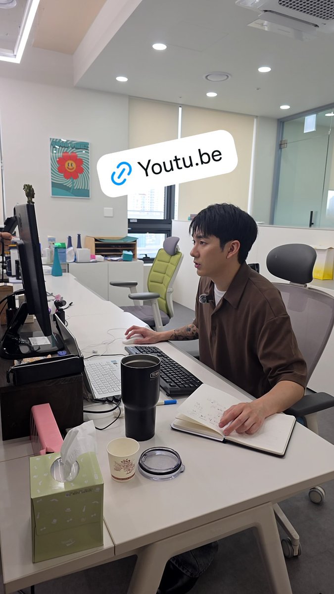 Sonson_0501's tweet photo. The image of the most trustworthy man in my heart ❤️
NU'EST will come back, and one day we'll be together again. 
I believe in you, Aron ❤️
#곽아론 #뉴이스트 https://t.co/9L6Gu21ZQQ