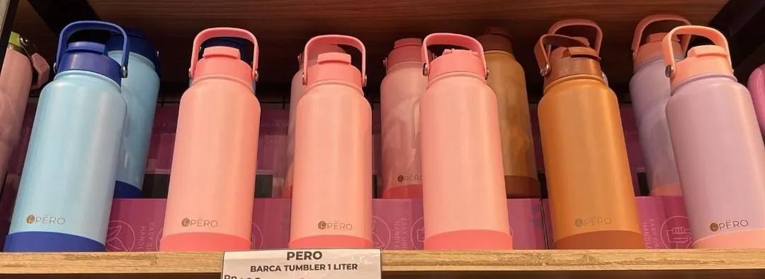 juliet_devina's tweet photo. Pecahh banget orderan tumbler Pero, semuanya free grafir nama, start from 100K 😭🔥💝

https://t.co/Ig6qK0pXT8 https://t.co/lWtXIG9Dtn