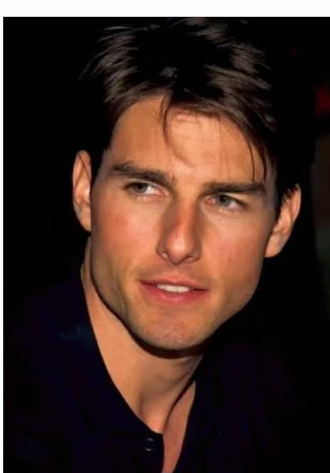 guillaume025's tweet photo. @txlsrr Agreed, but dark hair white people are people too https://t.co/uyfabXUuSb