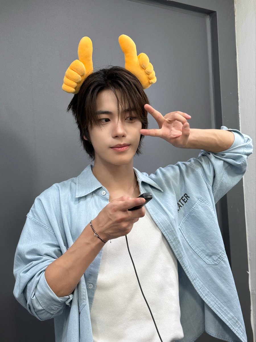 CYE_MEMBERS7 tweet picture