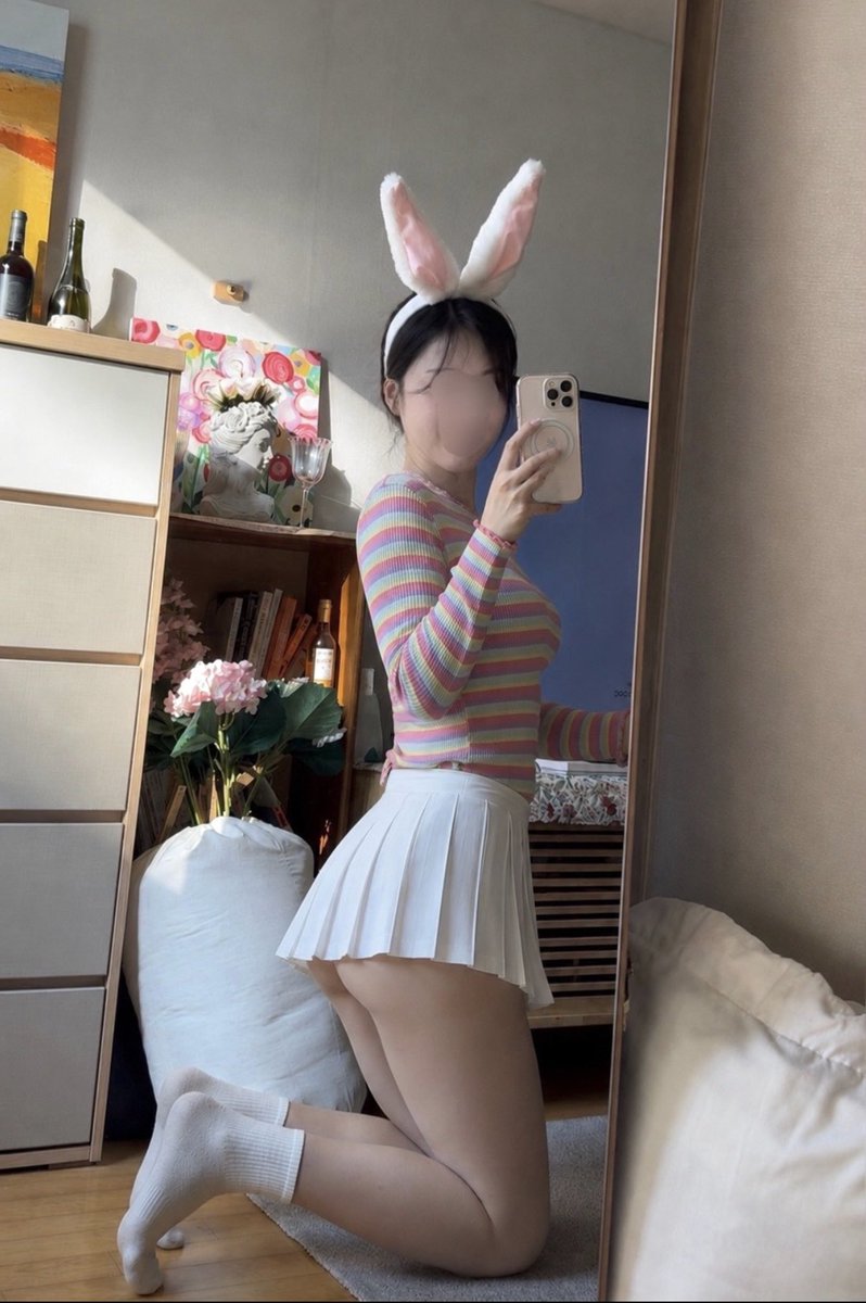arumee2000's tweet photo. 이번에는 토끼가 되어봤어 ㅎ남자가 테니스 스커트 입어도 잘어울리지?? 🐰
What do you think on a boy wearing a tennis skirt with a bunny hairband?
#femboy #男の娘 #otoko_no_ko #cd #보추 https://t.co/gelZTlZ1hB