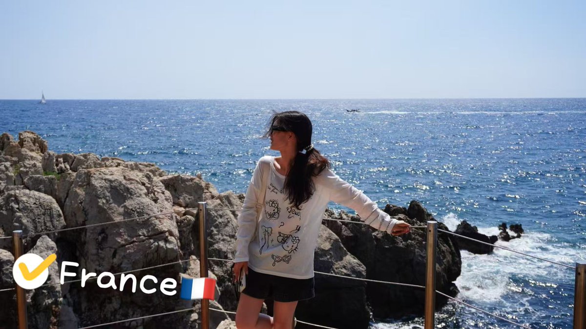 NankaiFocus's tweet photo. Classrooms worldwide, youth across time zones. This summer, young NKUers journey overseas to discover a boundless world amid diverse cultures! #summervacation#NankaiUniversity#NKU#summerschool#summertime https://t.co/tSlUp8mBfk