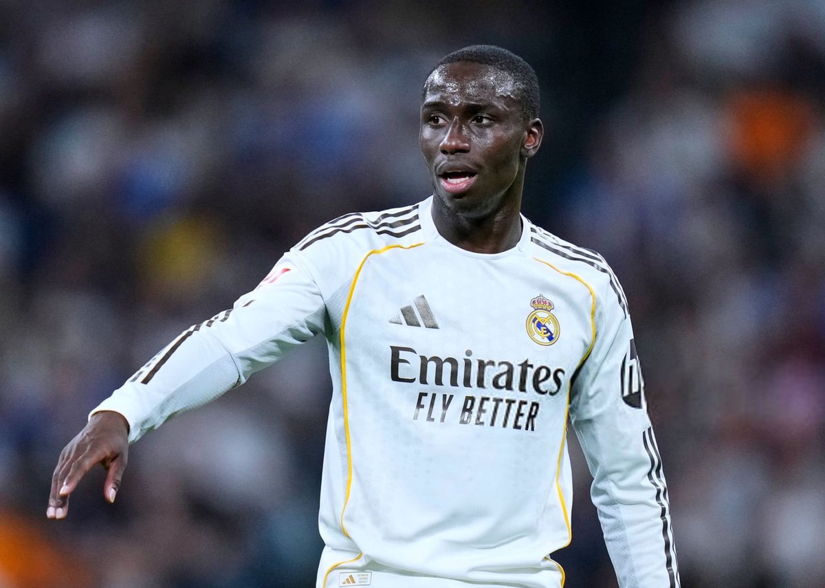 ActuFoot_'s tweet photo. 🚨 S’il revient à son niveau, FERLAND MENDY 🇫🇷 SERA DE RETOUR CHEZ LES BLEUS SOUS ZIZOU 🇫🇷 !!! 🔙✅

Le latéral gauche du Real Madrid est très apprécié par le nouveau sélectionneur de l’Équipe de France 🇫🇷. 

🗞️ @lequipe https://t.co/qAY7MpwUuj