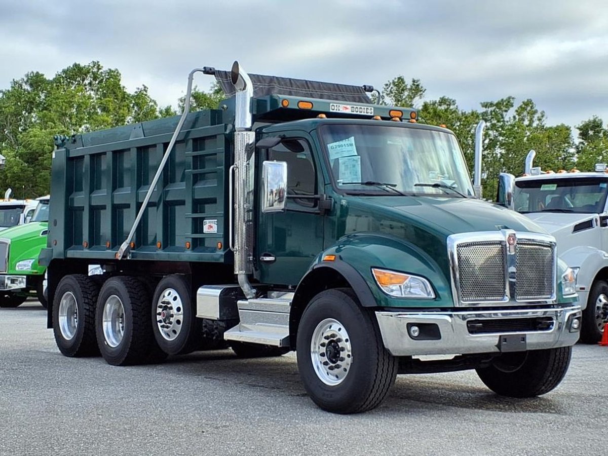 AllRoadsKW's tweet photo. 2025 Kenworth T480 Dump. PACCAR PX-9 (8.9L), 330 HP. Allison RDS 6 Spd. 77,020 lb GVWR. Free transfer within South. https://t.co/FAaJFHCF8x https://t.co/aH1gH2wyuY https://t.co/OgoiUDF3US