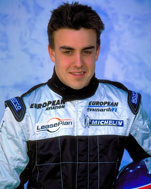 Alonso33soon's tweet photo. Feliz Cumpleanos Padre! @alo_oficial https://t.co/UFiGLaEenA