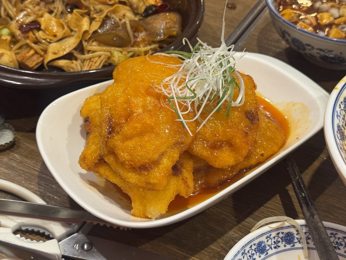 iamkimgosu's tweet photo. 인원수대로 시키면 나 친구 안한다 진짜 염창역에 보물 홍마방 https://t.co/2NRW8cfoRq