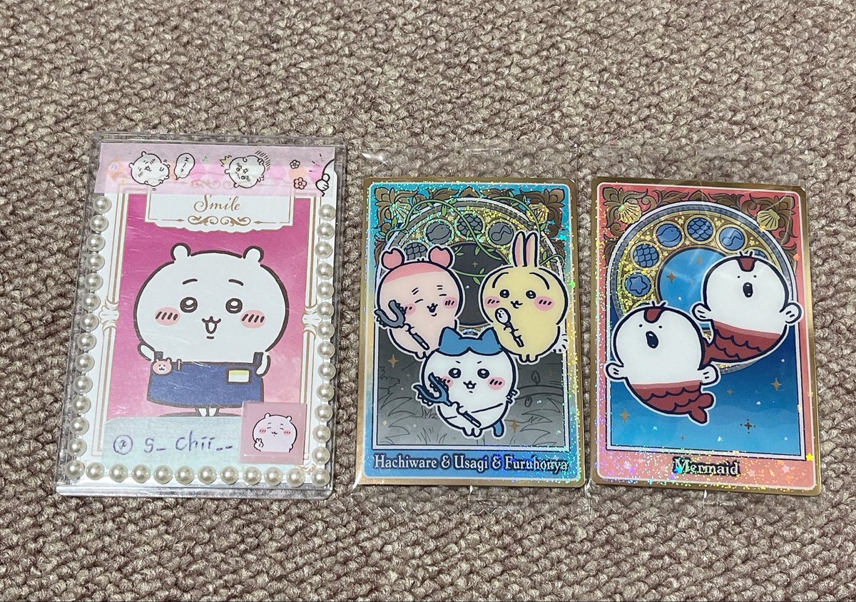 s_chii__'s tweet photo. ちいかわ ウエハース 交換

【譲】人魚、ハチワレ&amp;うさぎ&amp;古本屋
【求】2〜4枚目のスタンプがついてるもの(単体ちいかわ最優先)

2枚まとめての交換優先、郵送での交換のみ。お気軽にお声掛けください◎ https://t.co/Z8irTPVJcb