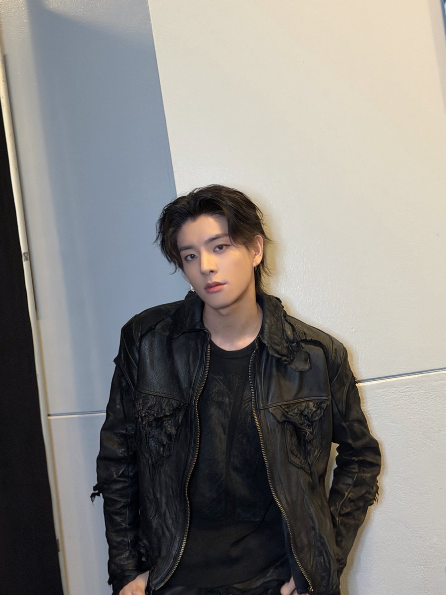 젴 tweet media