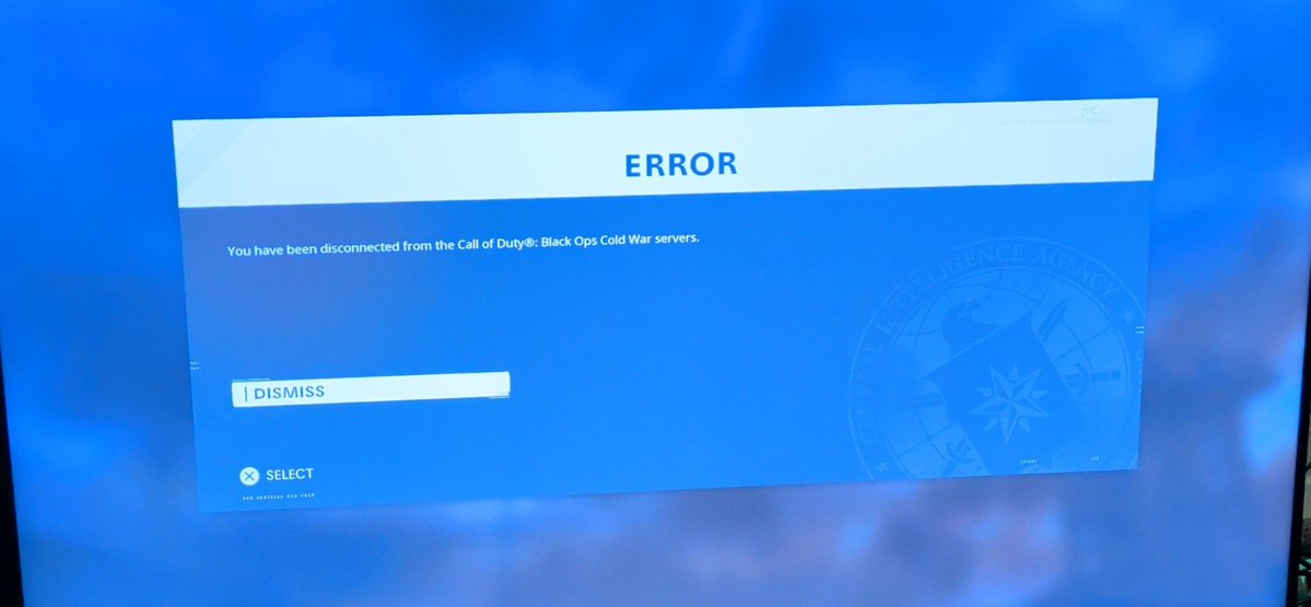 ghosttberg's tweet photo. @CallofDuty so I've been trying to play Cold War zombies on the PS5 but this has been happening more than usual. Have you shut down the servers for this game or something? 'cause this ass, especially on a PS5 of all systems. https://t.co/xQn7DwAJE8