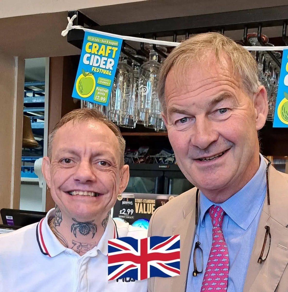 hopenothate's tweet photo. Rupert Lowe claims to detest far-right ethnonationalism and neo-Nazism.  

Yet a string of extremists have been out campaigning for Restore candidate Marlon West ahead of Thursday’s Greater Manchester mayoral election. https://t.co/tE0HAEnkuo