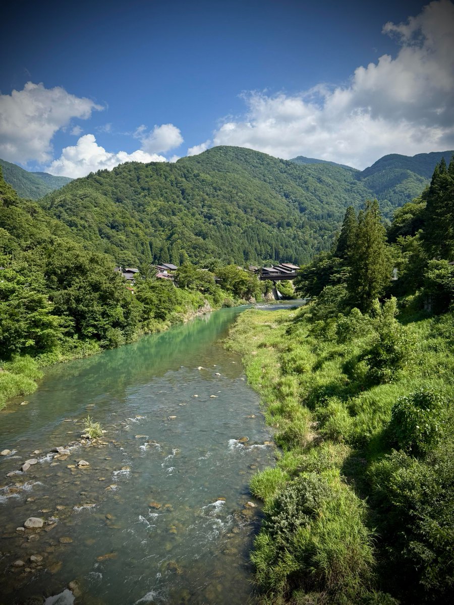 JaniloBagar's tweet photo. 岐阜の自然に癒される休日🌿📷山、川、そして昔から続く町の景色。
カメラを通して見る岐阜の風景は、いつも新しい発見があります😊ゆっくり歩きながら、心に残る一枚を✨

#岐阜県 #岐阜写真部 #カメラ女子 #写真好きな人と繋がりたい https://t.co/OIIb4bJXAG
