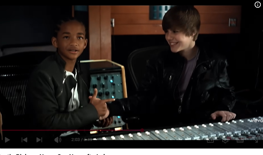 ALysaLyrics's tweet photo. Both Idol #JadenSmith #JustinBieber https://t.co/QhvugbHiew