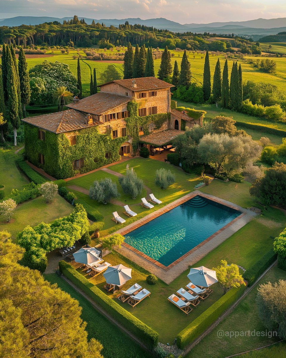 INTERIORPORN1's tweet photo. Tuscany, Italy 🇮🇹 https://t.co/3pQ9LufP7q