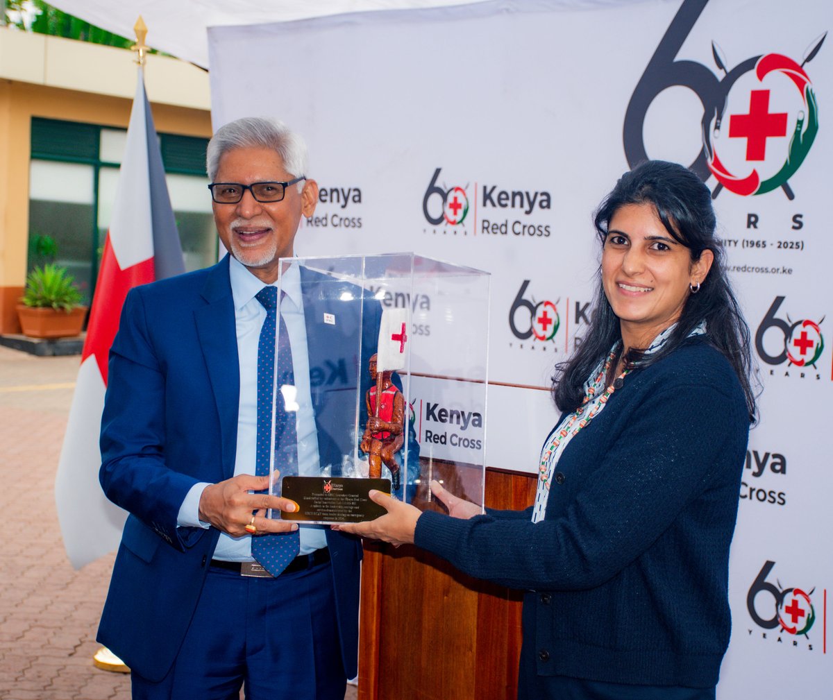 EMS_Kenya's tweet photo. Honoured to welcome the SG of @ifrc , @jagan_chapagain , during his visit to the @KenyaRedCross HQ.

We are grateful for the continued support, and shared vision from our leadership &amp; partners as we work together to advance emergency medical services in Kenya.

#EPlusKenya #IFRC https://t.co/HigLqLzOEd