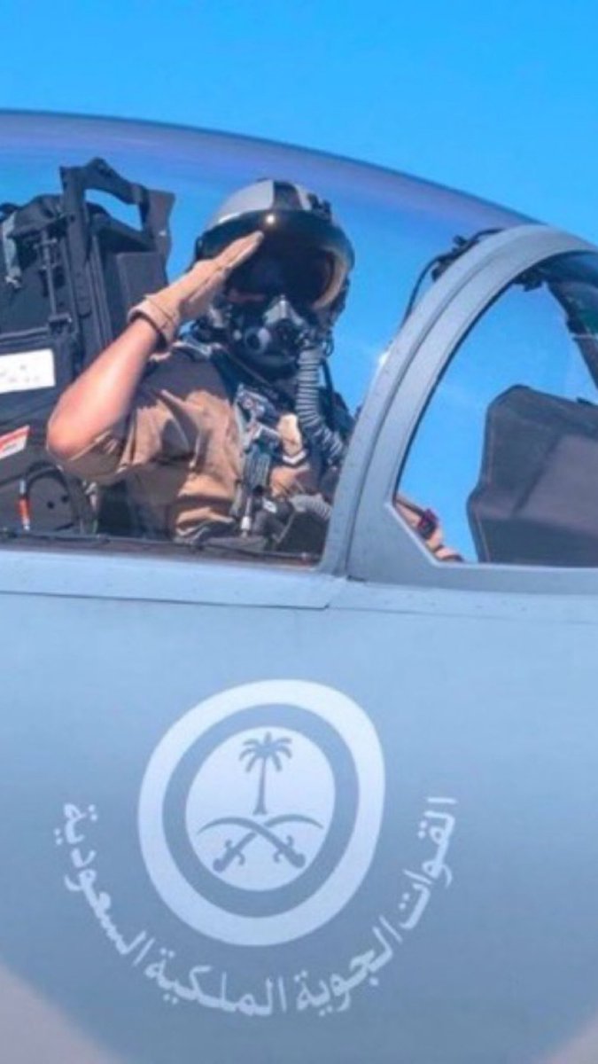 sqaaqd's tweet photo. الكحـل مايفيـد العيـن عند العَمـاء
وماتفيد السياسة في العدو الغشيم

حلَّقوا يـاصقور الجـو كـبد السمـاء 
واردعوا اللي يشب النار بين اله��يم

نحمي المملكة لو هي تسيل الدماء 
من سواحل حقل لحد وادي خشيم

#السعودية_خط_احمر 
#سعد_بن_دجنة https://t.co/yAKpW2UjNs