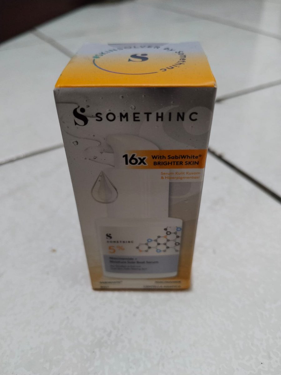 zaraduu12's tweet photo. WTS Somethinc 5% Niacinamide + Moisture Sabi Beet Serum 20 ml.

Baru, masih segel. Jual karena ternyata kurang cocok.

Rp65.000 (nego)
Bisa 🍊

Lebih jelas nya DM
Mention after DM yaaa https://t.co/k7ggRFdqHc