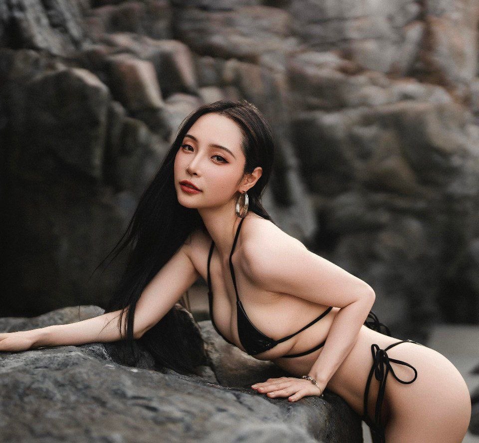 jossetteliezx's tweet photo. sweet in one photo... a little more daring in the next 😏🖤
you've only seeeen the preview 👇🔥

https://t.co/iD6A1F03aw https://t.co/nFMt3vFTCt