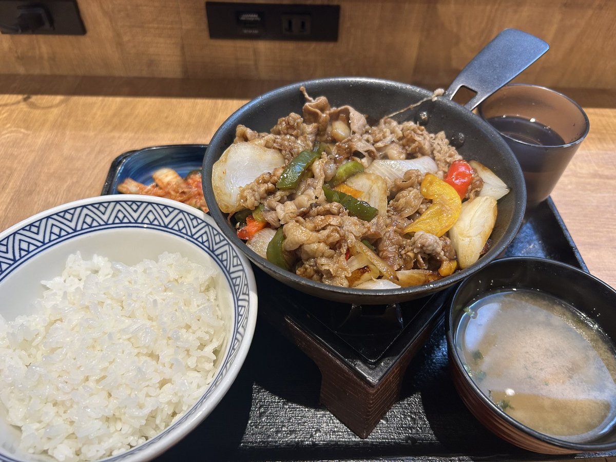 ケンタ tweet media