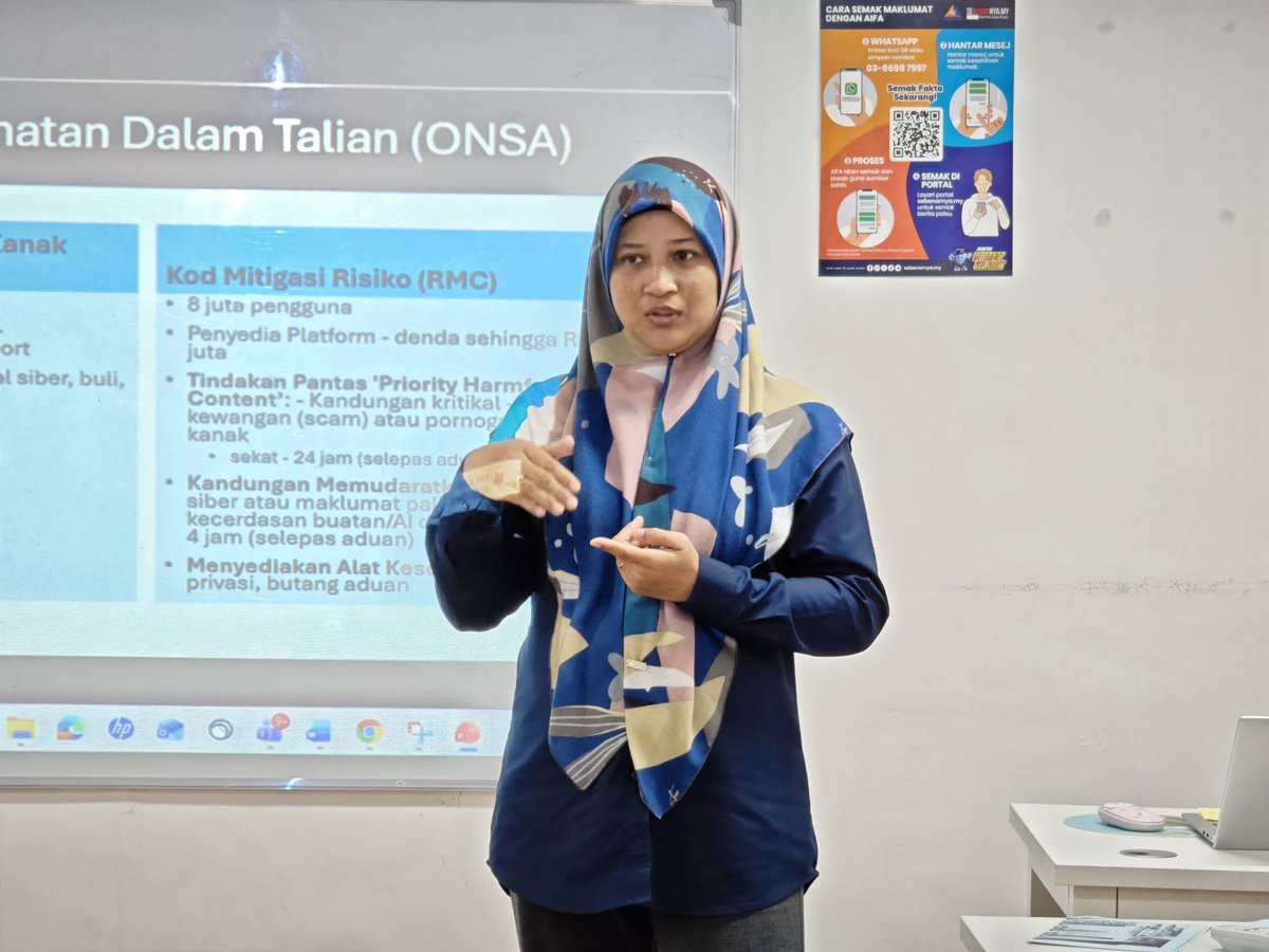 JapenSena's tweet photo. JIWA@KM SEMBANG SANTAI (KM JLN LANGGAR - JLN TELUK WANJAH)

29.7.2026 (Rabu)
8.30 pagi
NADI Alor Malai 

Pengisian program:
Taklimat Isu Semasa oleh Puan Intan Iryani Mohamad, Pegawai Penerangan Daerah Pokok Sena.
Taklimat oleh Puan Siti Rahmah Samsudin, dari SKMM Negeri Kedah https://t.co/GiSFgEHKc0