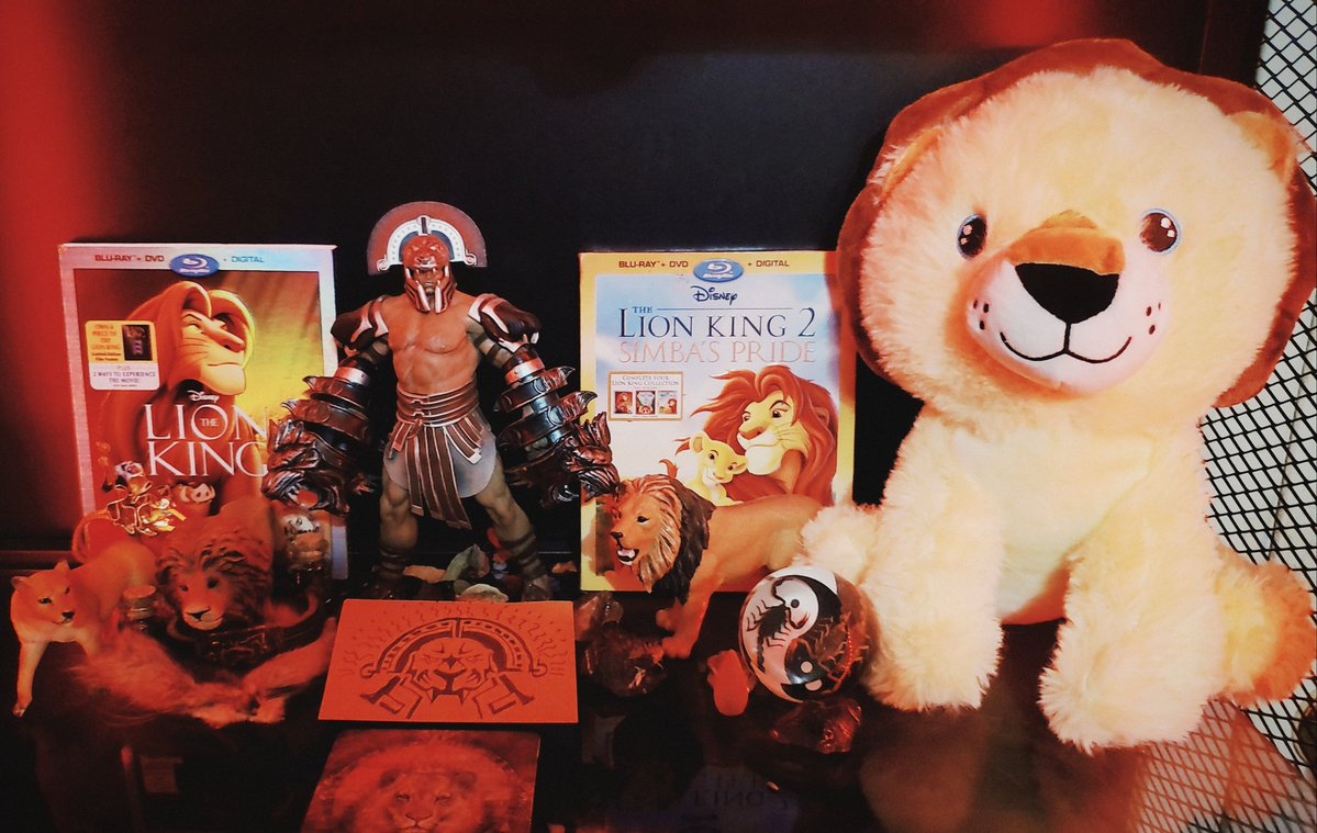 LoverXiety's tweet photo. Hercules shrine  so far🖤🦁🖤 https://t.co/SX1zyTQMSl