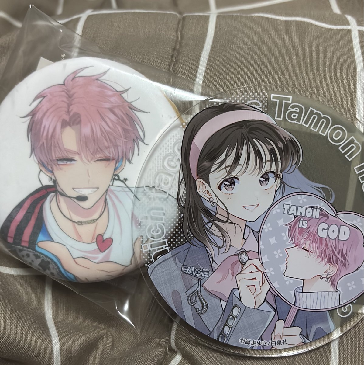Twentycentury00's tweet photo. ผ้มรู้ว่าทาม่อนคุงรักอุทาเกะจังมาก ขนาดที่รองแก้วเค้ายังมาคู่กัน ของจริงสวยม้ากกก ขอบคุณคุณเจลิค้าบ🥺🩷 #jrunareview https://t.co/S7J87D0kKP