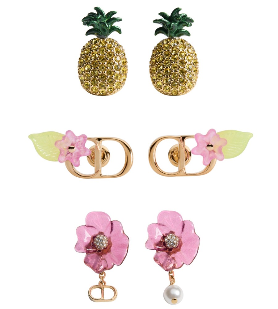 fashionpressnet's tweet photo. ディオールのアクセサリー“ピンクフラワー”咲き誇るブレスレット＆パイナップル型ピアス - https://t.co/XGILFMLbjr https://t.co/gZoIqsGNeb