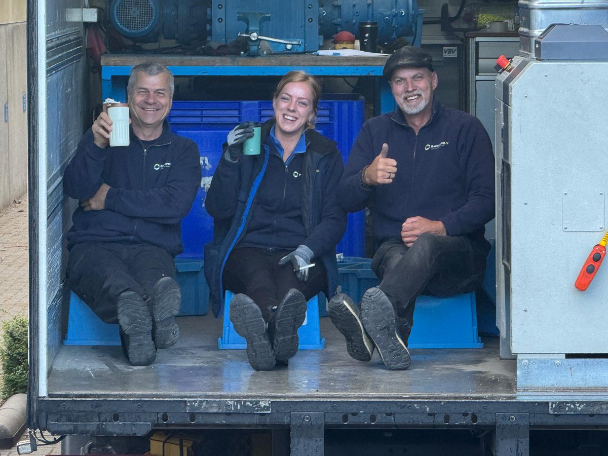 it_recycling's tweet photo. Een datacenter-exit mislukt zelden op dag 1 van de migratie.

Hoe vroeg zit het afvoertraject bij jullie in de projectplanning van een migratie of verhuizing: vanaf dag 1, of pas als de deadline nadert? https://t.co/XlteRtNLnW
