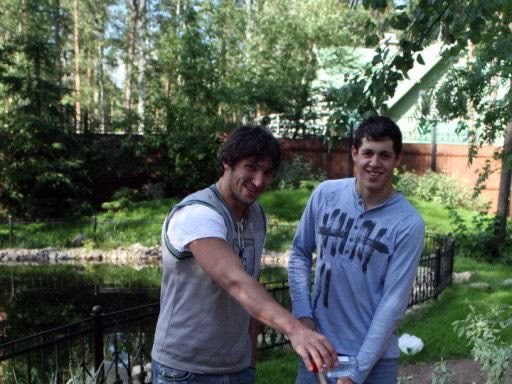 holyt0ffoli_'s tweet photo. When you have a friend: https://t.co/vzJYD9nEJz