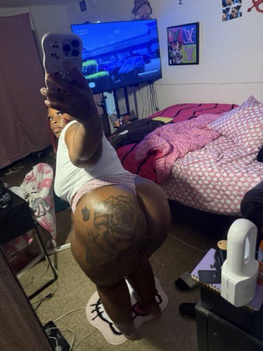 Chelseawil38366's tweet photo. @Bull_for_BBW https://t.co/KiuuJ2sKbB